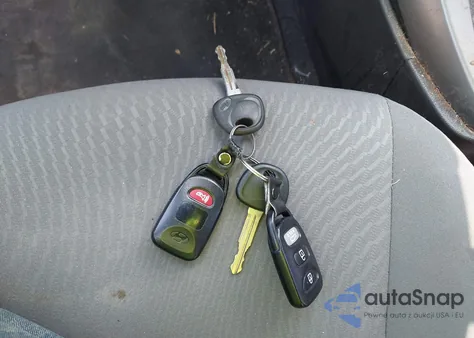 2016 Hyundai Elantra Se z USA, uszkodzony, nr VIN 5NPDH4AE7GH721604